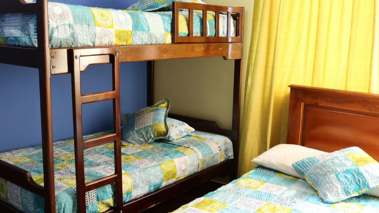 Hostal Casa Montoya Banos  Bagian luar foto